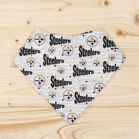 Pittsburgh Steelers White Bandana Bib, Drool Bib, Baby or Toddler