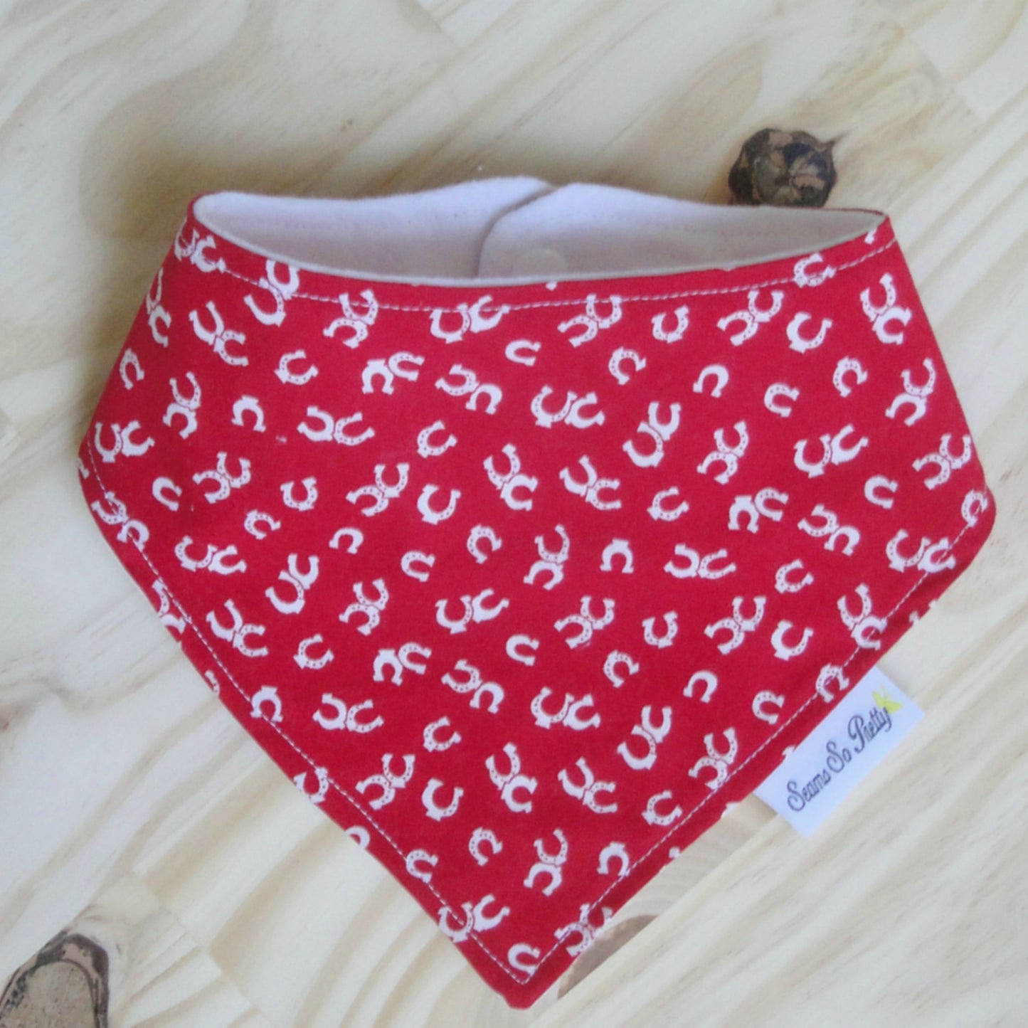 Horseshoe Red Bandana Drool Bib Front