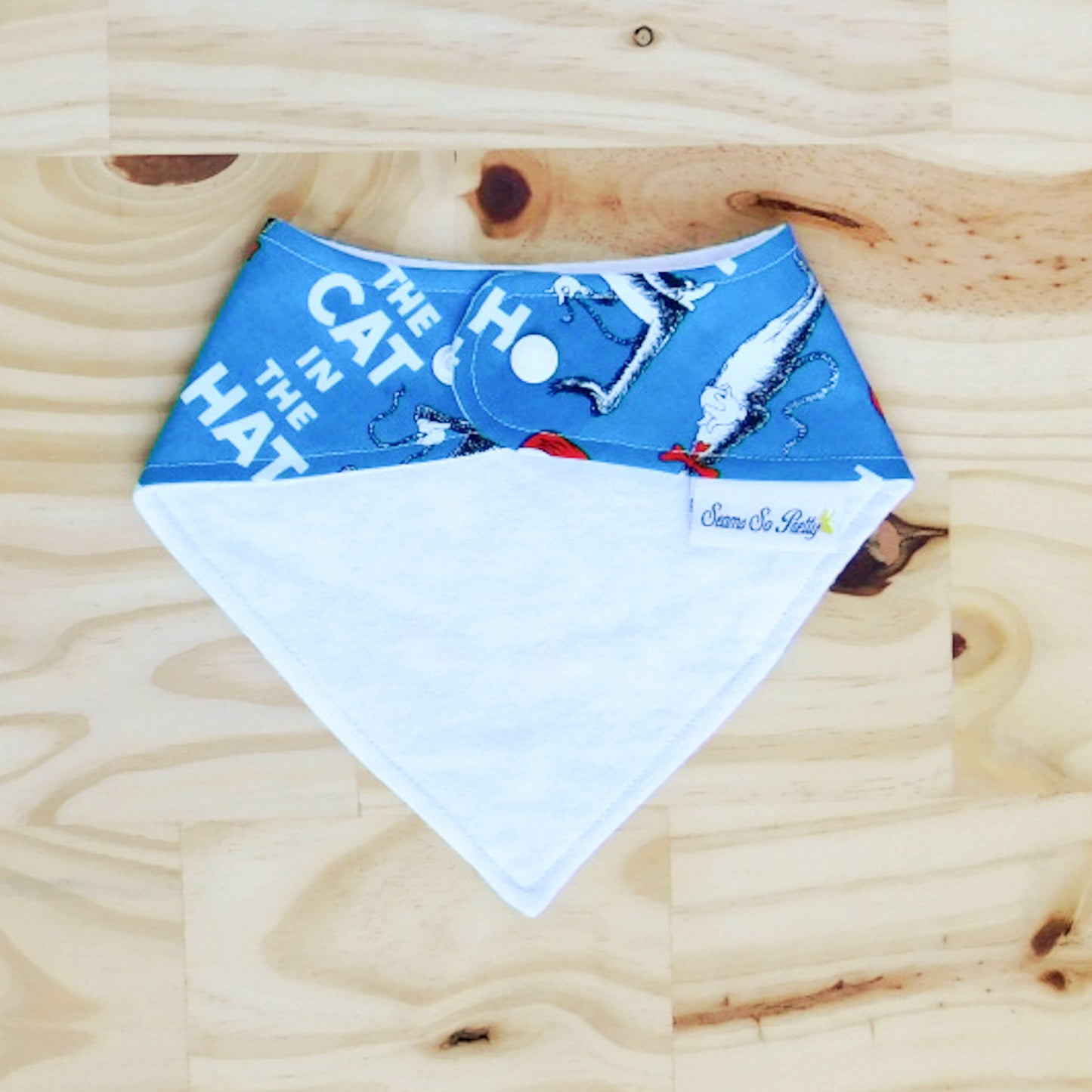 Dr Seuss Cat In The Hat Drool Bib Opened Front