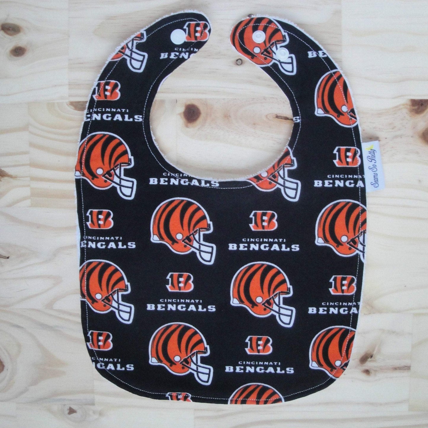 Cincinnati Bengals NFL Bib Front Unsnapped